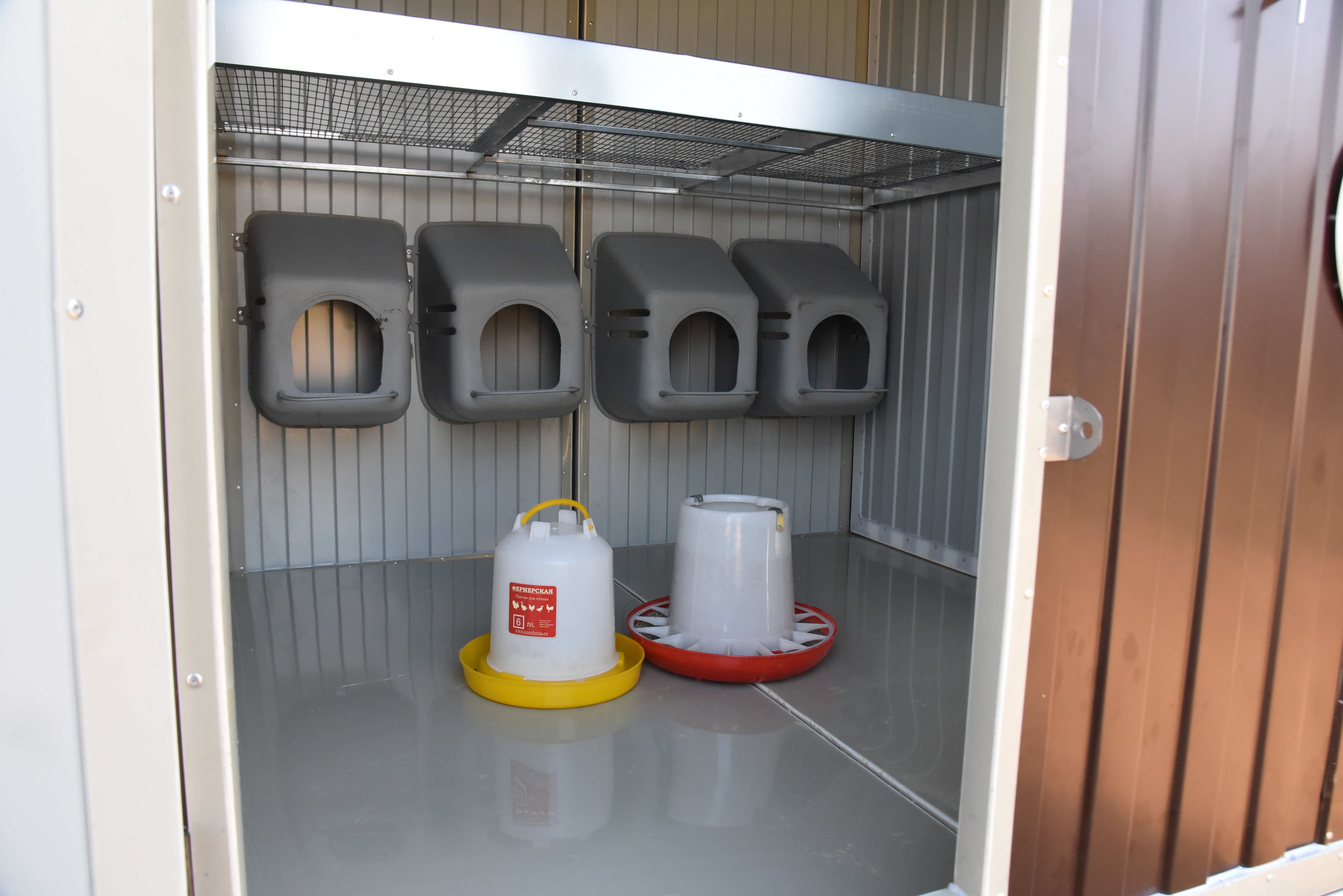 Утепленный курятник с обогревом на 45 голов "Теплоисухо" КН. Фото 3