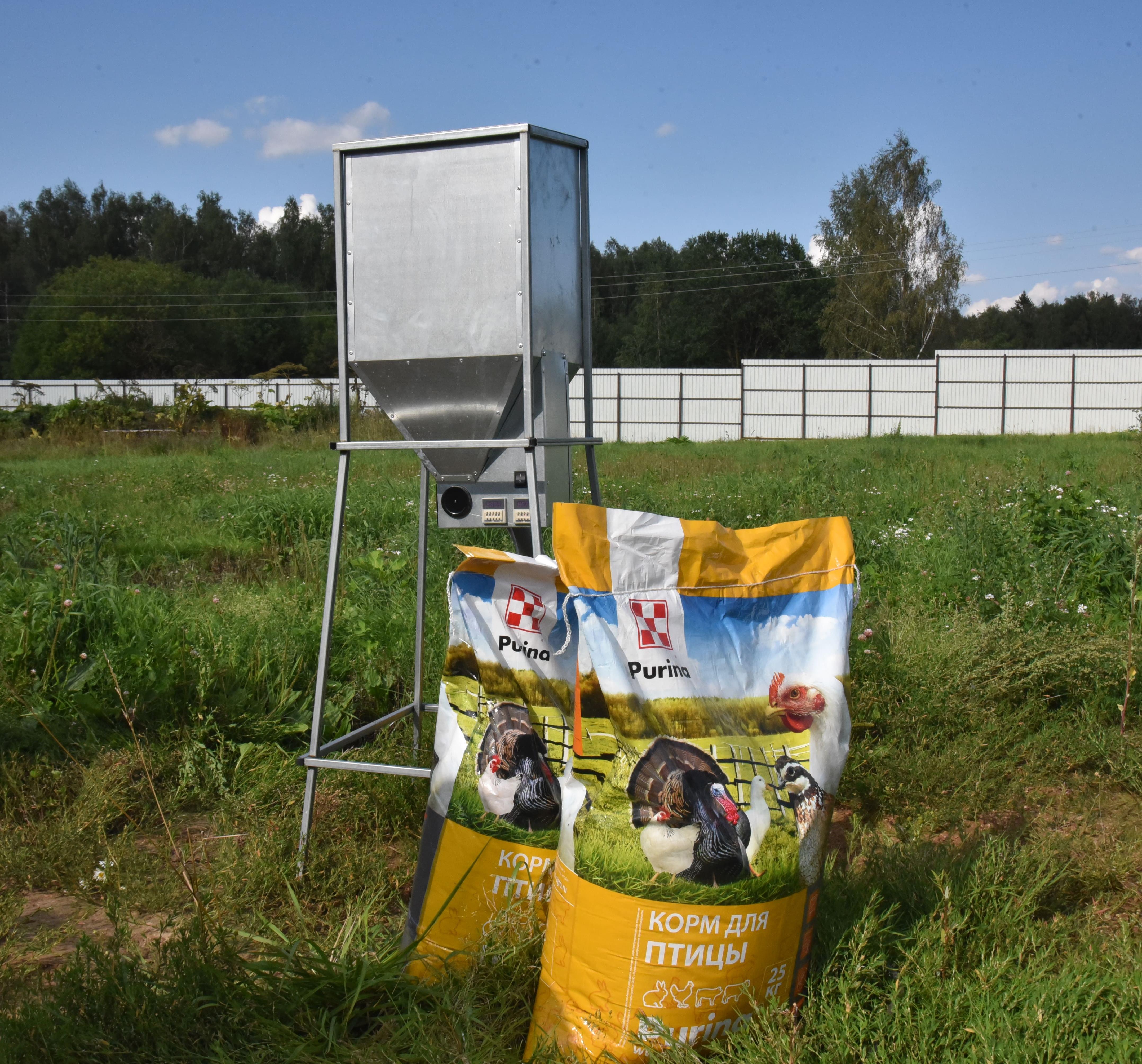 Бункер кормовой автоматический "Дозатор 45". Фото 8