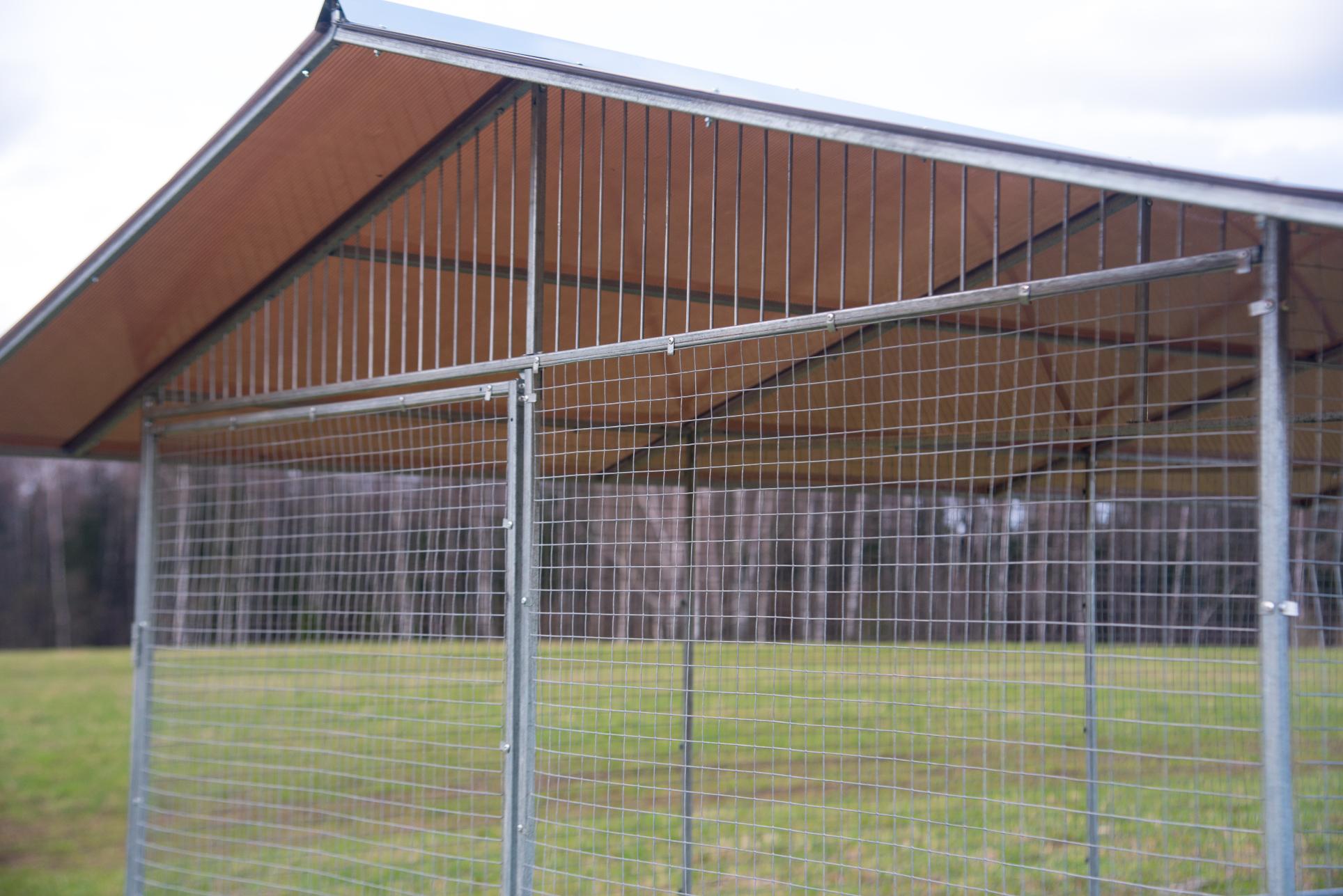 Выгул "Разгуляй" с крышей 2-4-К. Фото 6